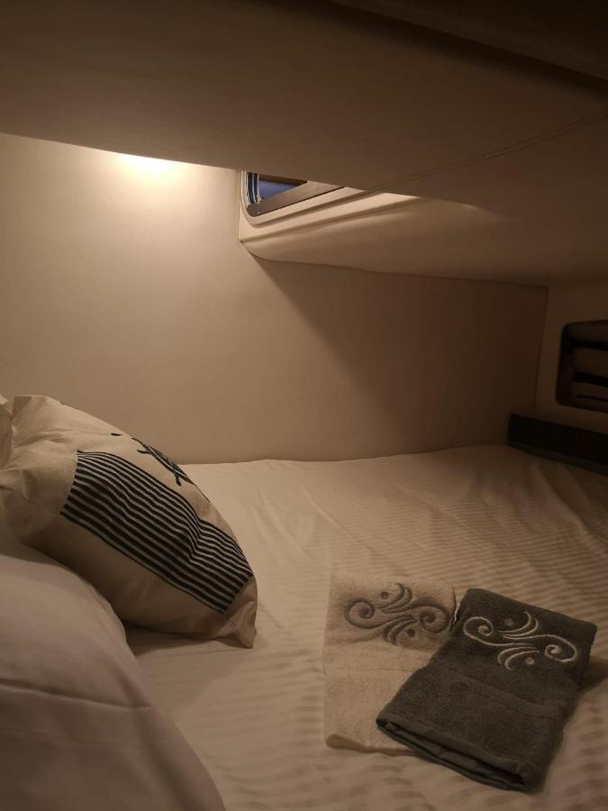 Douro4Sailing Hotel Porto Exterior photo
